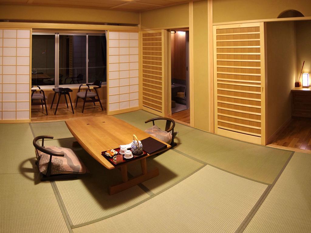 Gero Onsen Yukyunohana Pokoj fotografie