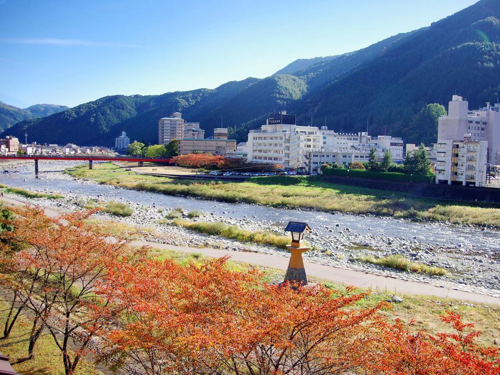 Gero Onsen Yukyunohana Exteriér fotografie
