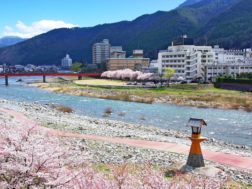 Gero Onsen Yukyunohana Exteriér fotografie