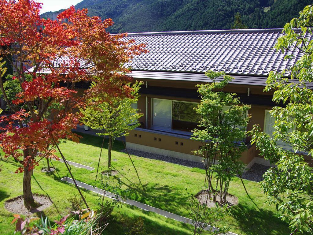 Gero Onsen Yukyunohana Exteriér fotografie